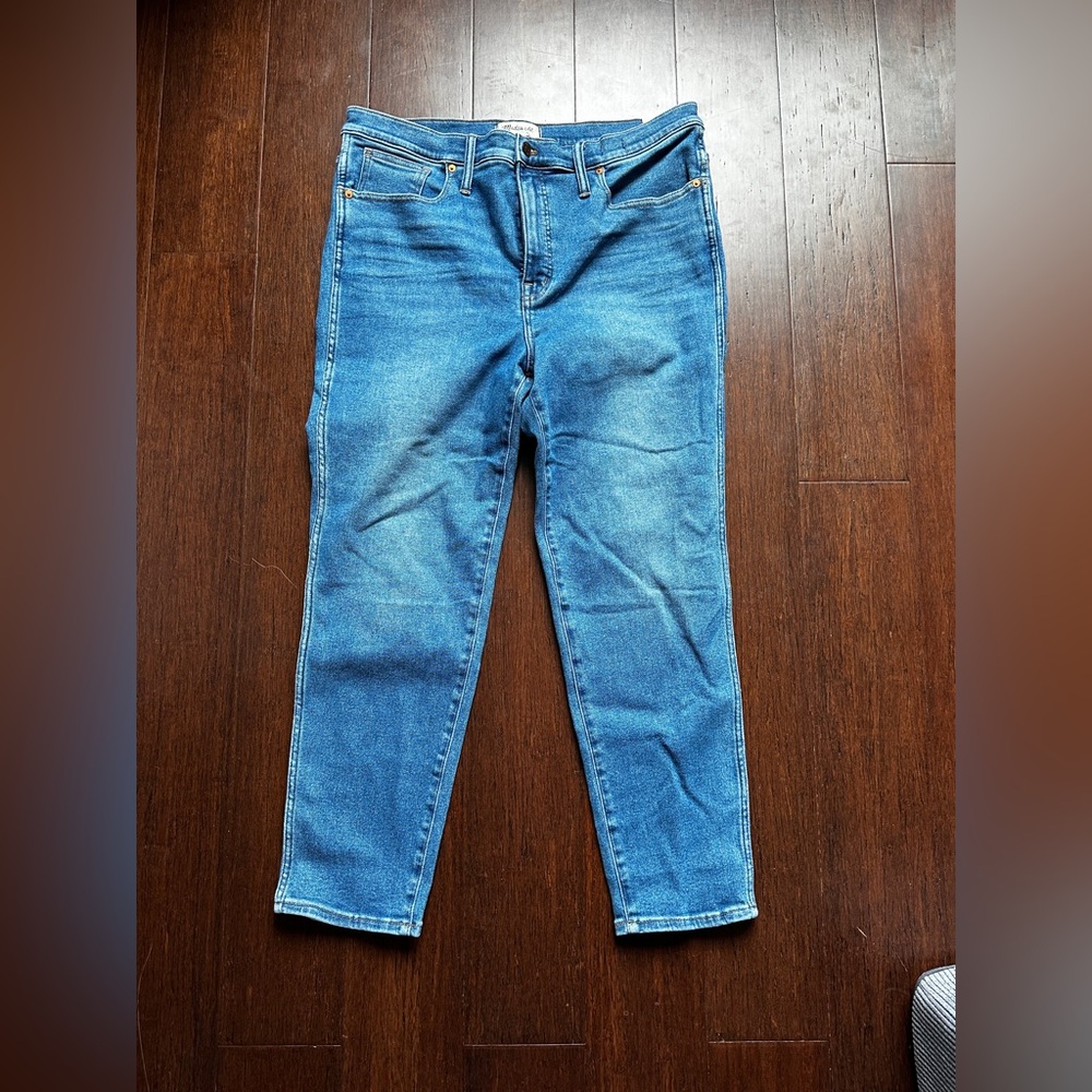 *Brand New* Madewell Sz. 32 Stovepipe Jeans